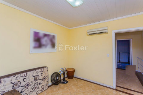 Image 37 - 228593