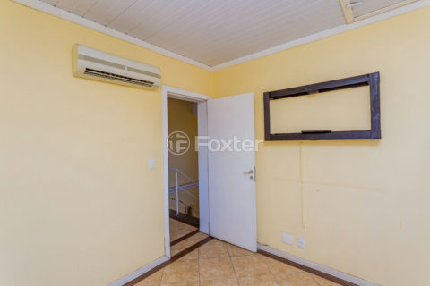 Image 38 - 228593