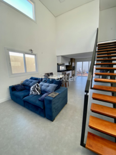 Image 7 - 228595