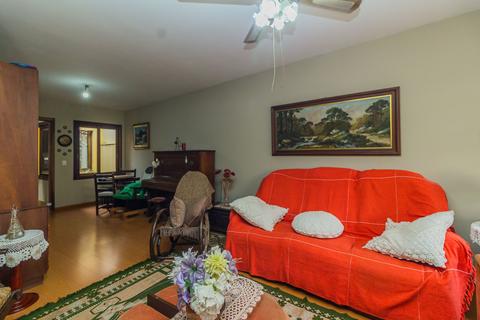 Image 35 - 228843