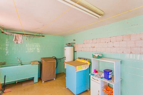 Image 30 - 228866