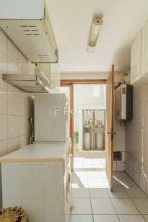 Image 28 - 229506