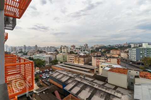 Image 30 - 232187