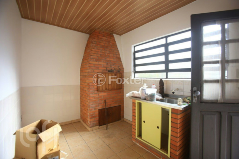 Image 23 - 233079