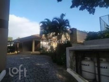 Image 33 - 233653