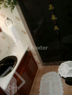 Image 21 - 233760