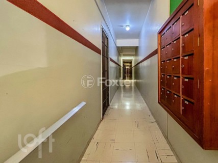 Image 33 - 233801