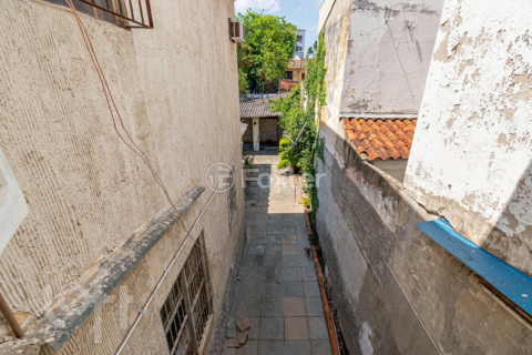 Image 14 - 235658