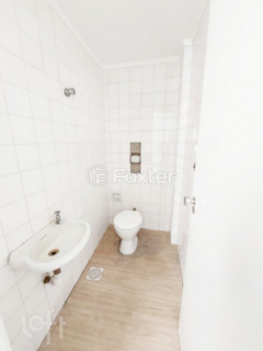 Image 33 - 235884
