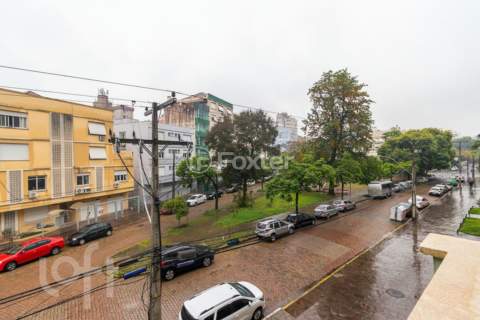 Image 24 - 237823