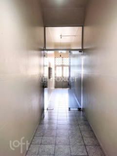 Image 23 - 238027