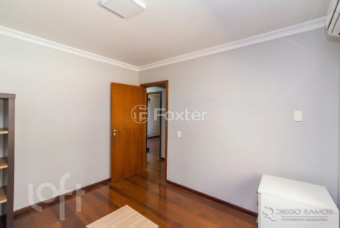 Image 38 - 239078