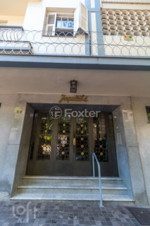Image 30 - 240382