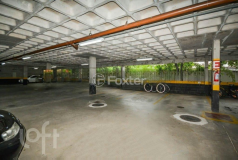 Image 44 - 240450