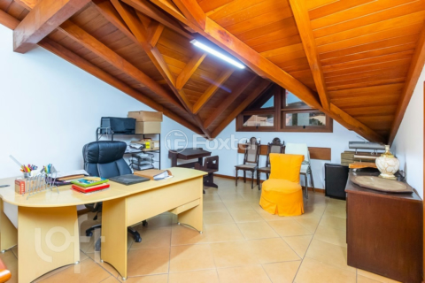 Image 34 - 240687