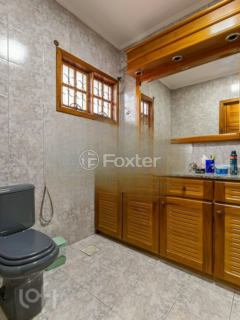 Image 32 - 240785