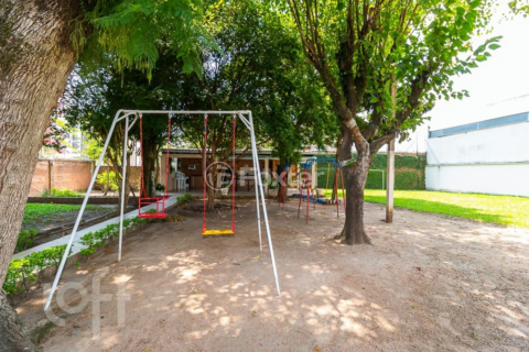 Image 32 - 241020