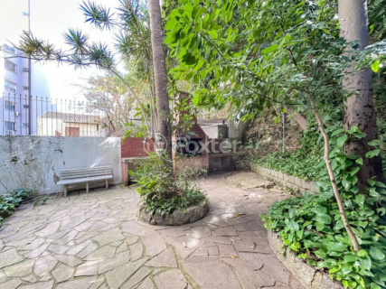 Image 30 - 241056