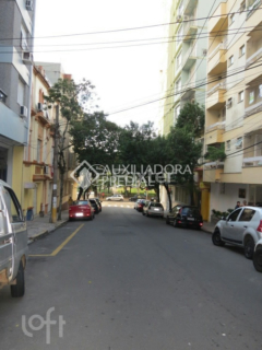 Image 23 - 241300