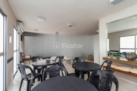 Image 33 - 242074