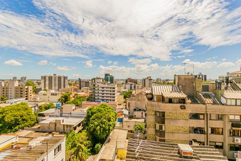 Image 21 - 242344
