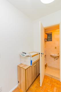 Image 33 - 242438