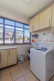 Image 35 - 242524