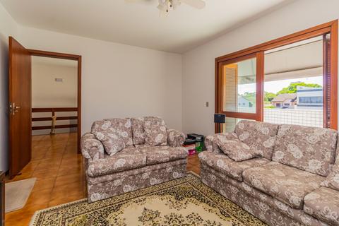 Image 43 - 242524