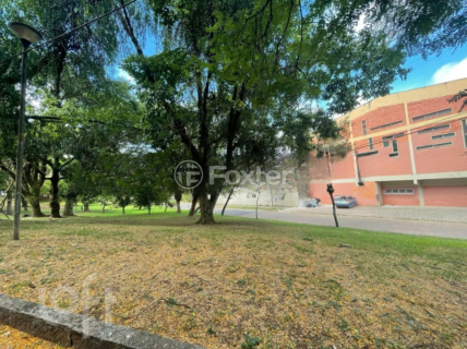 Image 81 - 242600