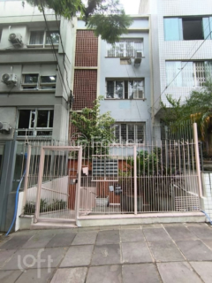 Image 17 - 242611