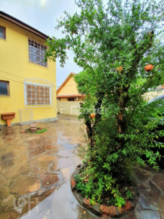 Image 33 - 242627