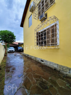 Image 32 - 242627