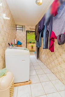 Image 34 - 242702