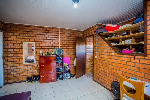 Image 84 - 242758