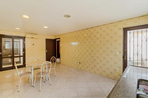 Image 70 - 243864