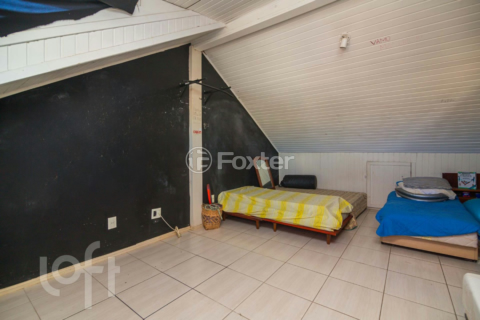 Image 35 - 244401