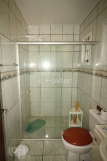 Image 21 - 244999
