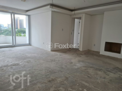 Image 30 - 245025