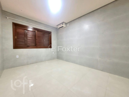 Image 22 - 246705