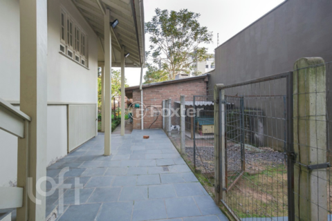 Image 40 - 246798