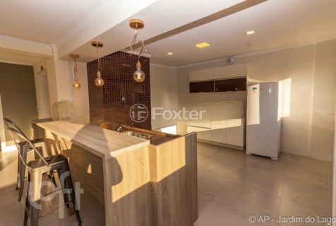 Image 21 - 247421