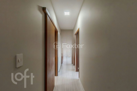 Image 33 - 247561