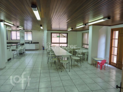 Image 39 - 247582