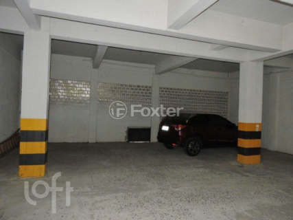 Image 33 - 248007