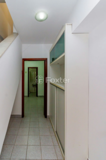 Image 75 - 249660