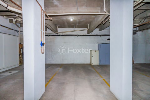 Image 79 - 249660