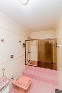 Image 30 - 249906