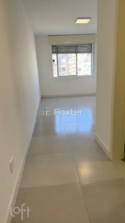 Image 2 - 250165