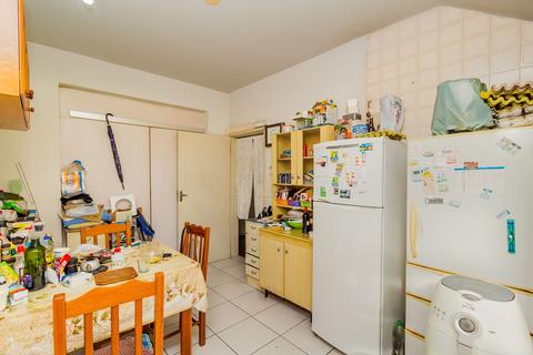 Image 40 - 250540
