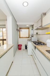 Image 21 - 250870